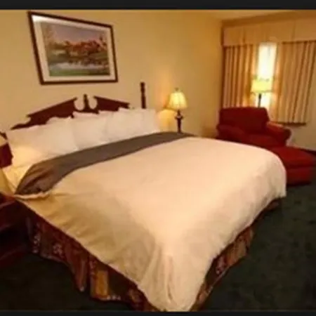 Baymont By Wyndham Sanford Hotel